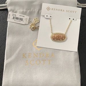 Kendra Scott Dollie necklace NWT